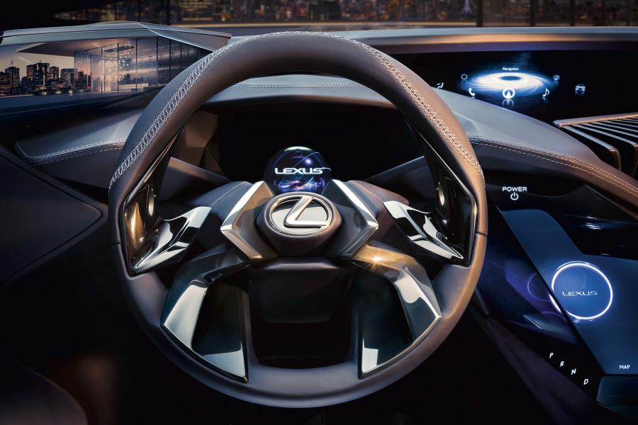Панель приборов Lexus UX Concept 2016 года  (фото 17 из 18)